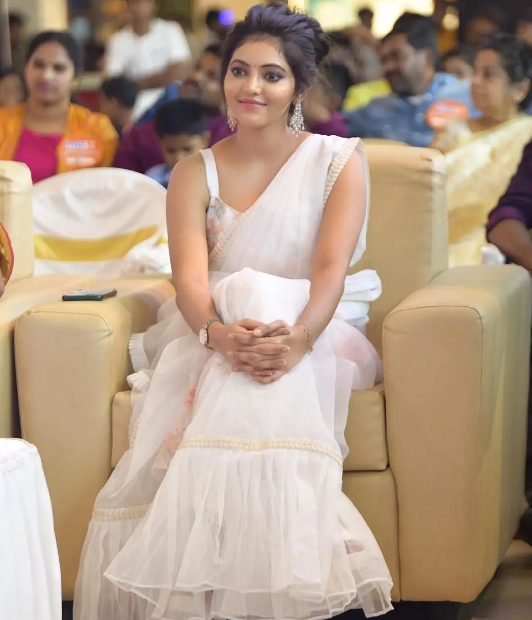 South Indian Actress Athulya Ravi In White Saree Sleeveless Blouse